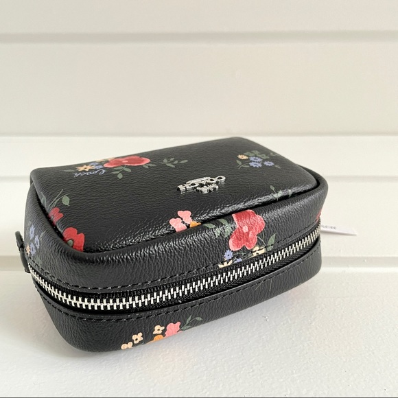 Coach Mini Boxy Cosmetic Case Wildflower Print NWT - Picture 6 of 12
